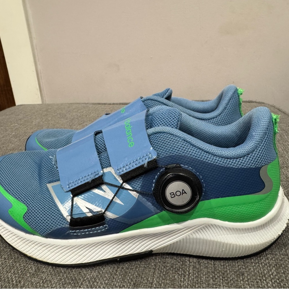 New Balance Kids Sneakers in Blue and Green